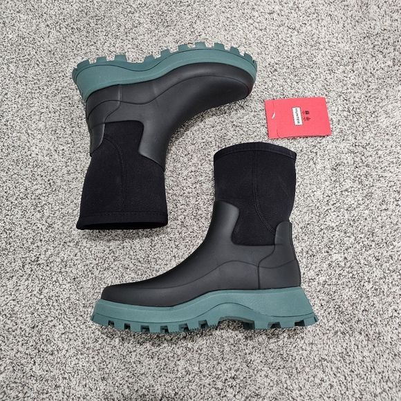 Hunter Women's City Explorer Short Boots - Picture 2 of 9